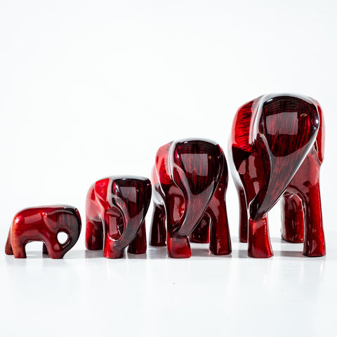 Brushed Red Elephant Medium 7 cm (Trade min 4 / Retail min 1)