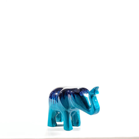 Brushed Aqua Elephant Trunk Up Medium 9 cm (Trade min 4 / Retail min 1)