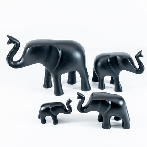 Matt Black Elephant Trunk Up XL 17 cm (Trade min 2 / Retail min 1)