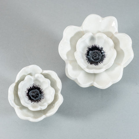 White Poppy Small 7 cm (Trade min 4 / Retail min 1) (***IN STOCK - MARCH 2024***)