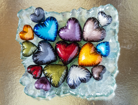 Coloured Small Hearts 3.5 cm (Trade min 32 per box / Retail min 1)