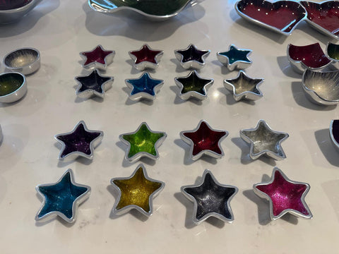 ⭐NEW PRODUCTS ALERT - DUE IN APRIL⭐  Coloured Mini Star Dish 6 cm (Trade min 8 per box / Retail min 1)