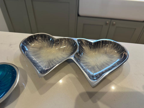 🩶 NEW PRODUCT - DUE IN APRIL26 - PREORDER NOW 🩶Brushed Silver Double Heart Dish (Trade 2 / Retail 1)