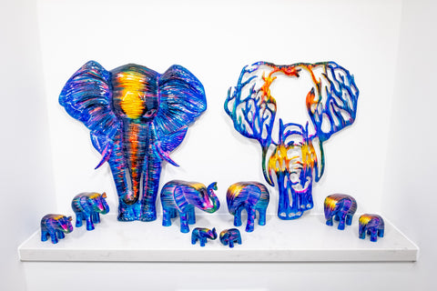 🎆DUE IN MARCH '26 - PRE-ORDER NOW 🎆 - Rainbow Elephant Trunk Up Medium 9 cm (Trade min 4 / Retail min 1)