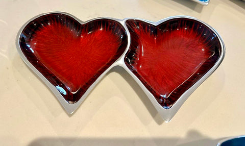❤️NEW PRODUCT - DUE IN APRIL 26 - PREORDER NOW❤️Brushed Red Double Heart Dish (Trade min 4 / Retail min 1)