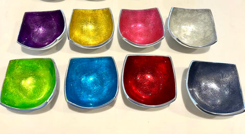 ⭐NEW PRODUCTS ALERT - DUE IN APRIL⭐  Glitter Mini Square Dish 7 cm (Trade min 8 per box / Retail min 1)