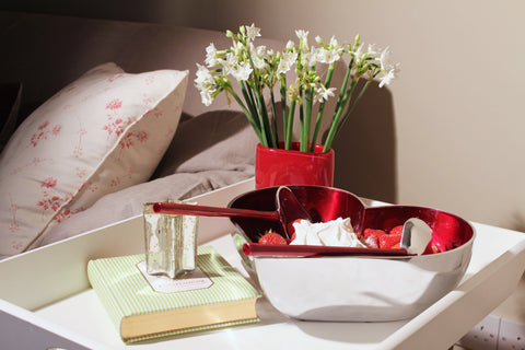 Red Heart Bowl  (Trade min 2 / Retail min 1)