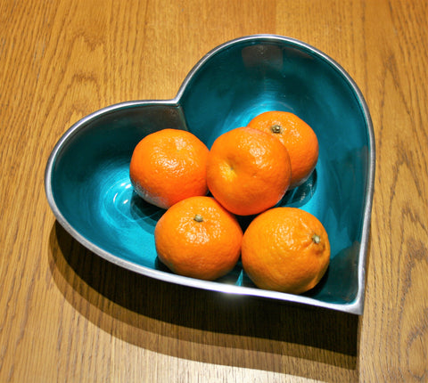 Aqua Heart Bowl (Trade min 4 / Retail min 1)