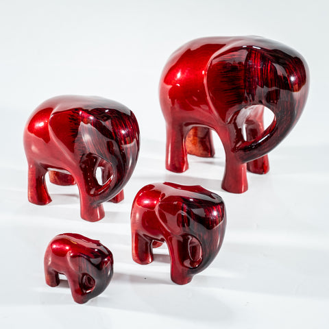 Brushed Red Elephant Medium 7 cm (Trade min 4 / Retail min 1)