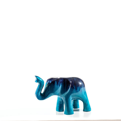 Brushed Aqua Elephant Trunk Up Medium 9 cm (Trade min 4 / Retail min 1)