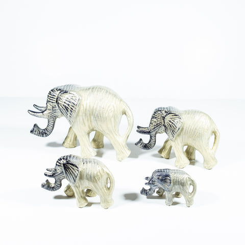 Brushed Silver Walking Elephant Small 7 cm (Trade min 4 / Retail min 1)