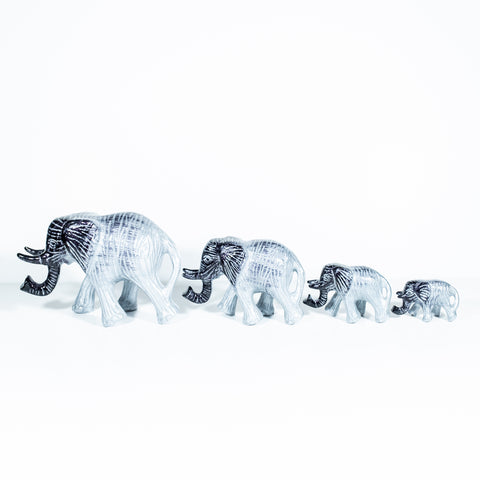 Walking Elephant Large 14 cm (Trade min 4 / Retail min 1)