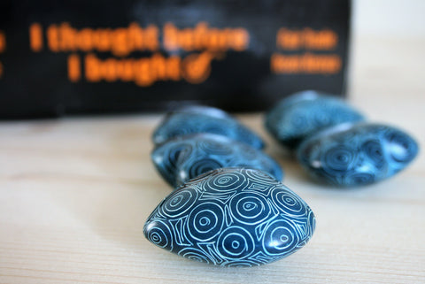 Peacock Blue Hearts 3cm (24 per display box - min 24) *In Stock From April 2018*