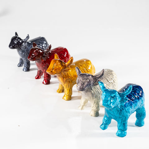 Brushed Black Highland Cow Med 7.5 cm (Trade min 4 / Retail min 1)