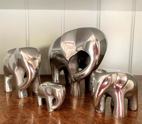 Polished Silver Elephant Medium 7 cm (Trade min 4 / Retail min 1)