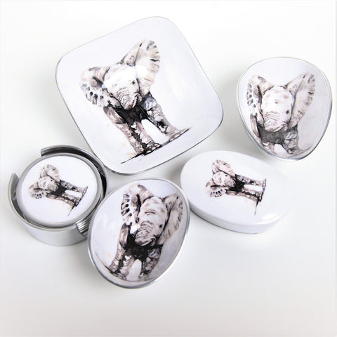 Baby Elephant Oval Bowl Petite (Trade min 4 / Retail min 1)