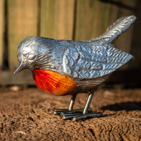 Red Breast Robin (Trade min 4 / Retail min 1)